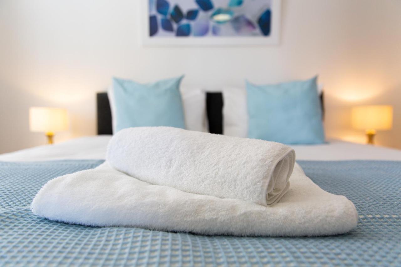 Velvet 1-Bedroom Apartment, Clockhouse, Hoddesdon Zewnętrze zdjęcie